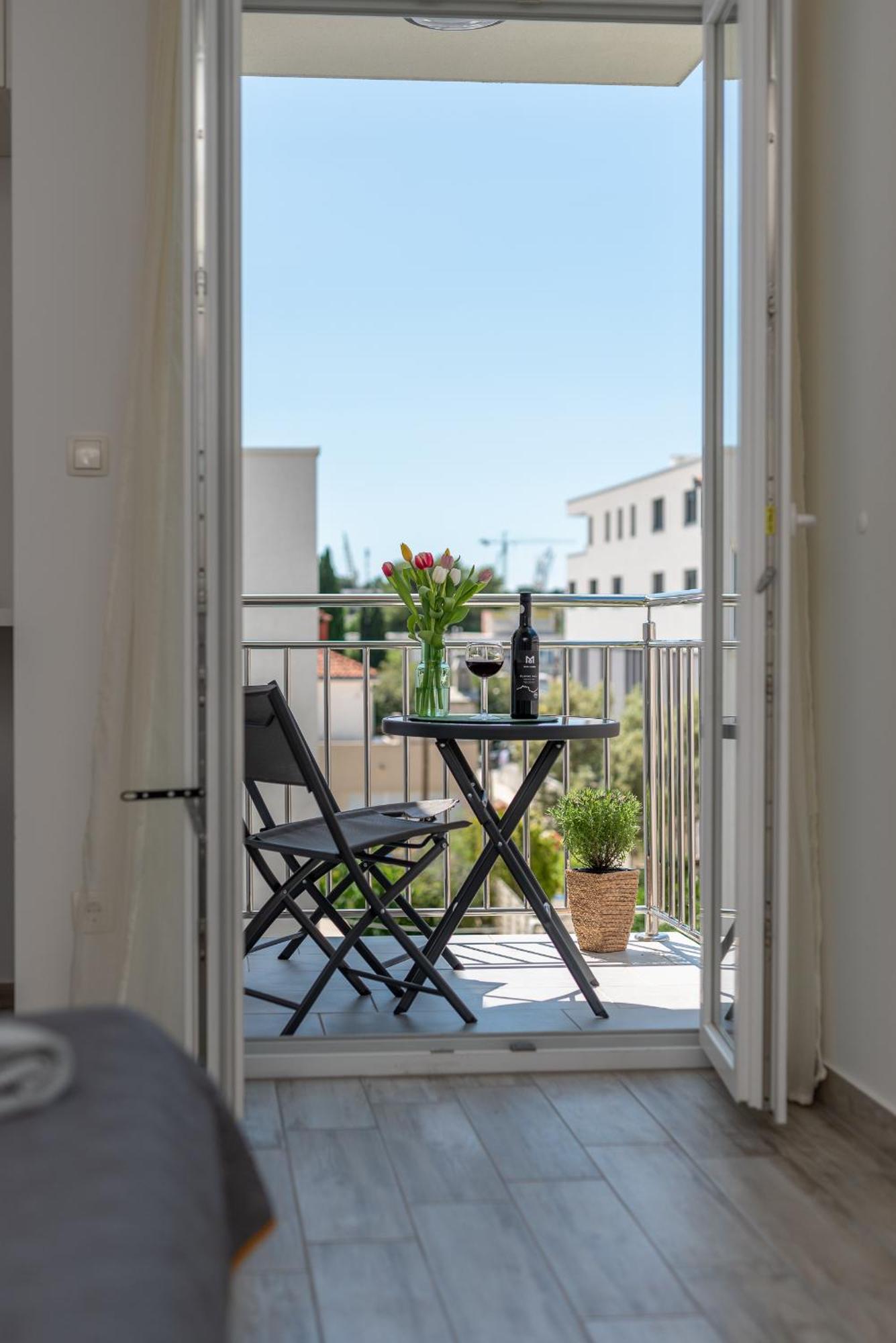 Apartmani Luce Τρογκίρ Εξωτερικό φωτογραφία